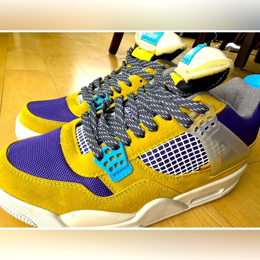 AIR JORDAN 4 RETRO LA UNION DESERT MOSS size 8